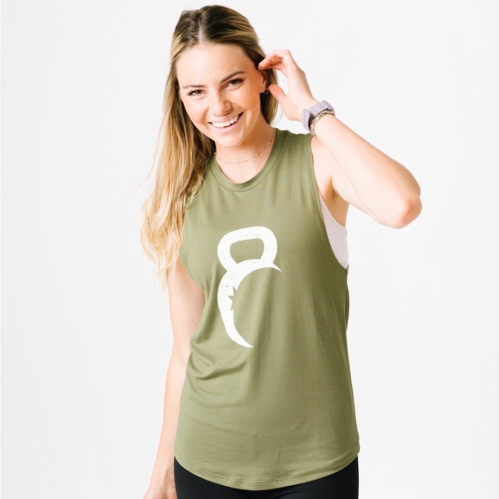 NWOT ZYIA Olive Kettle Moon Tank #924